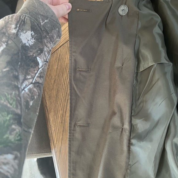 Double breasted trench coat - Picture 8 of 8